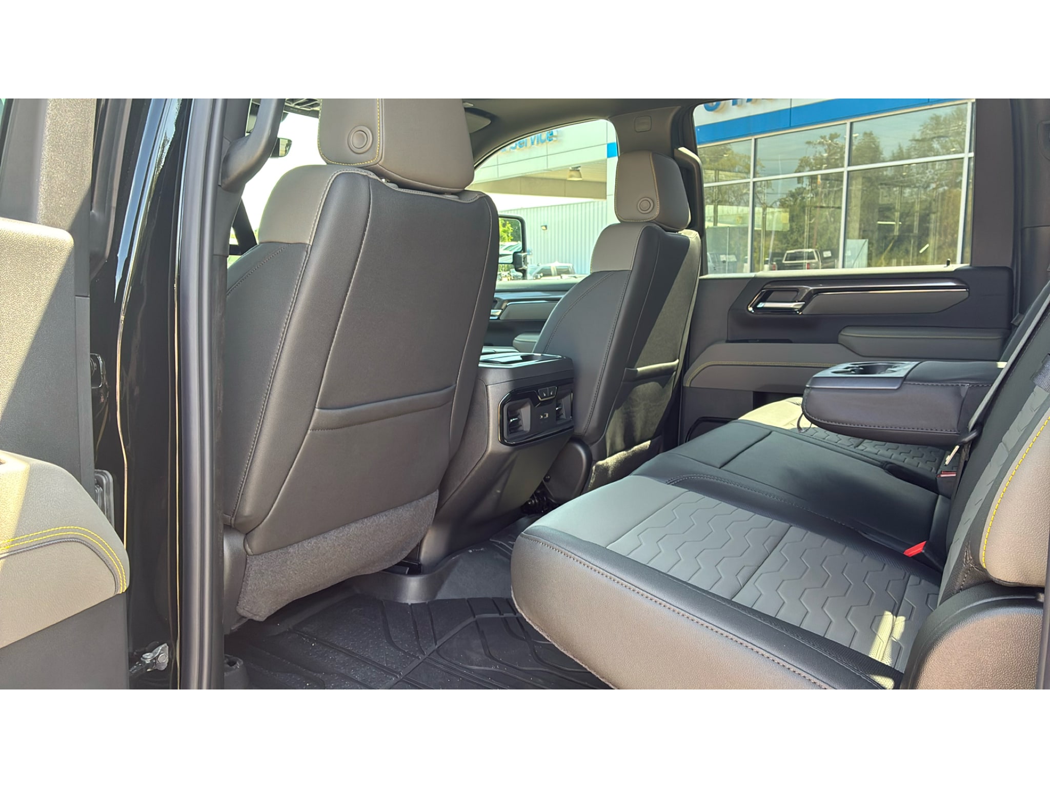2026 Chevrolet Silverado 2500 HD ZR2 - Photo 17