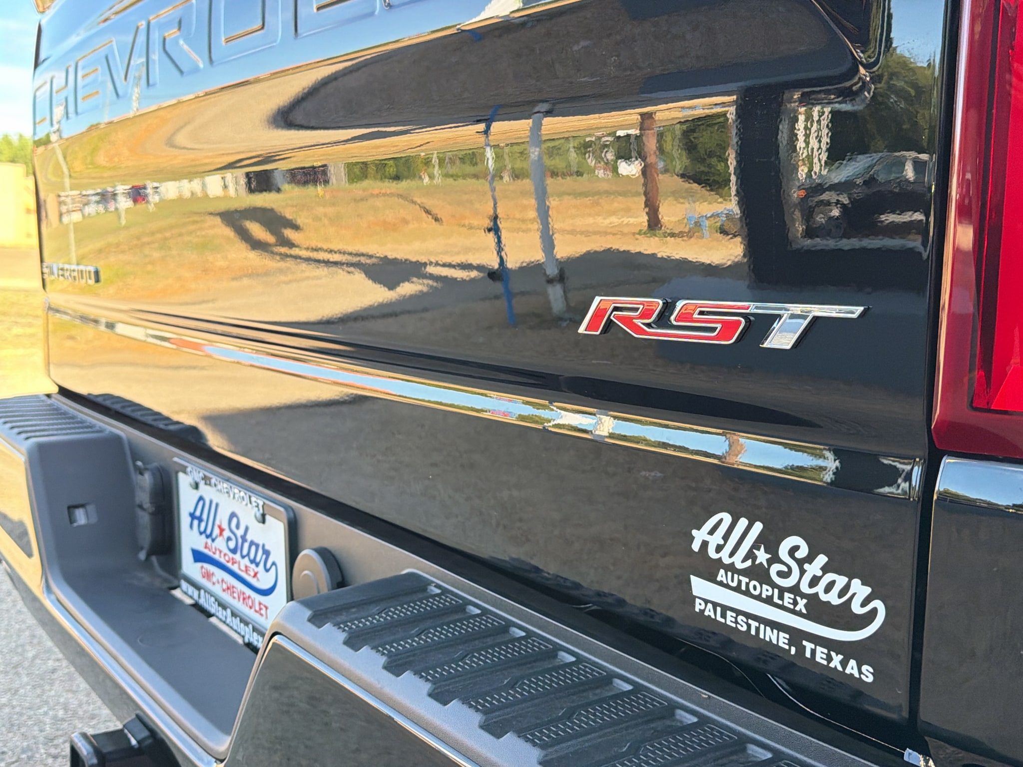2026 Chevrolet Silverado 1500 RST - Photo 13