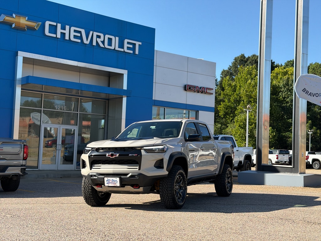 2026 Chevrolet Colorado ZR2 - Photo 15