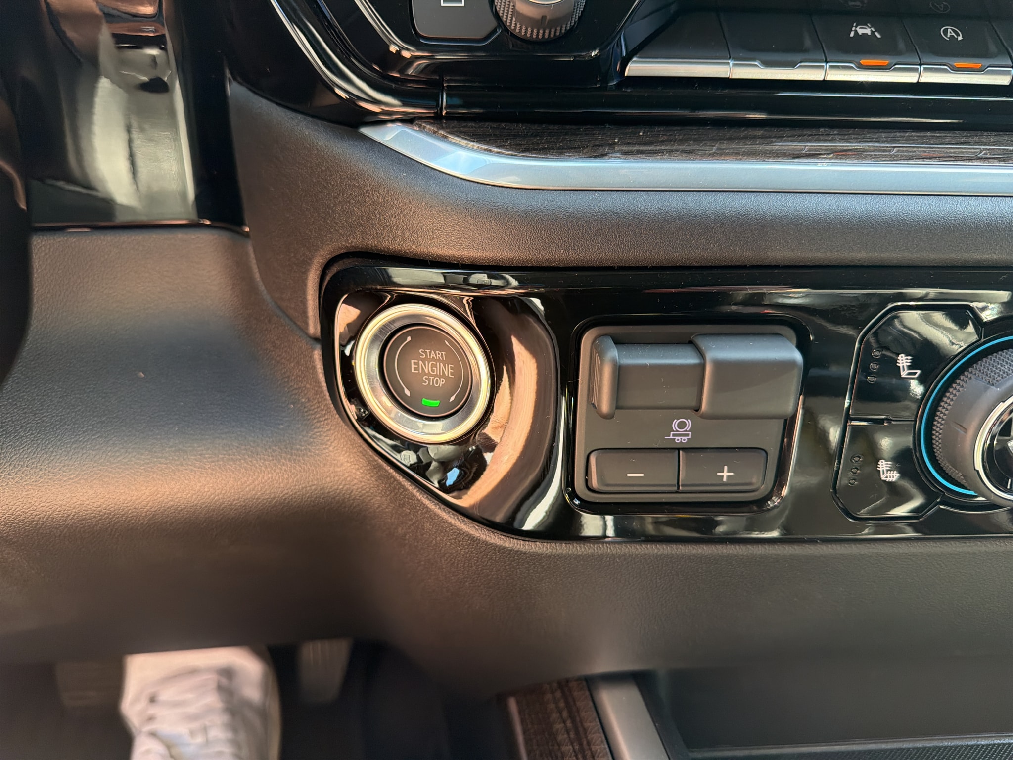 2026 Chevrolet Silverado 1500 RST - Photo 34
