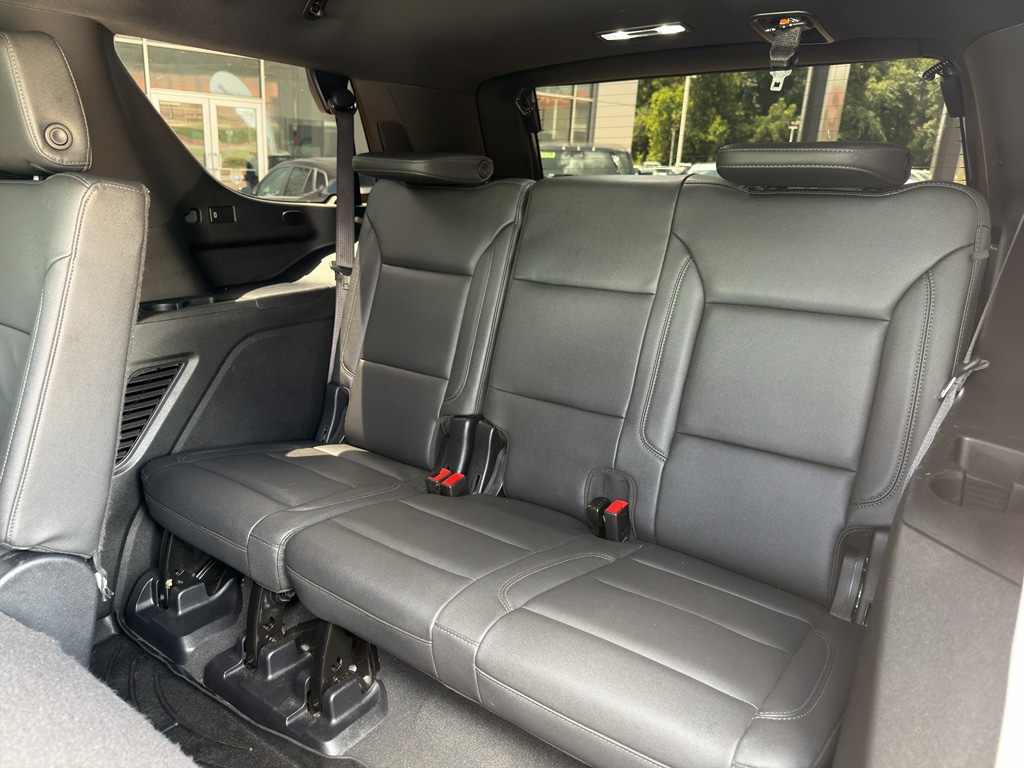 2025 Chevrolet Tahoe LT - Photo 16