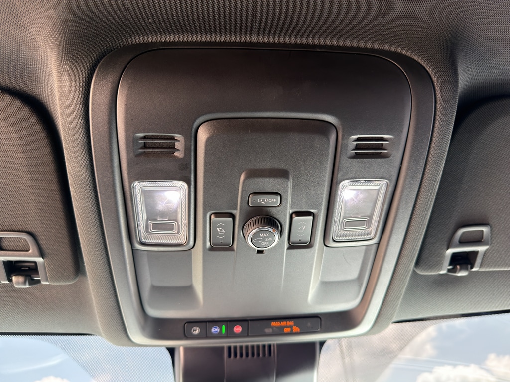2025 Chevrolet Tahoe LT - Photo 31
