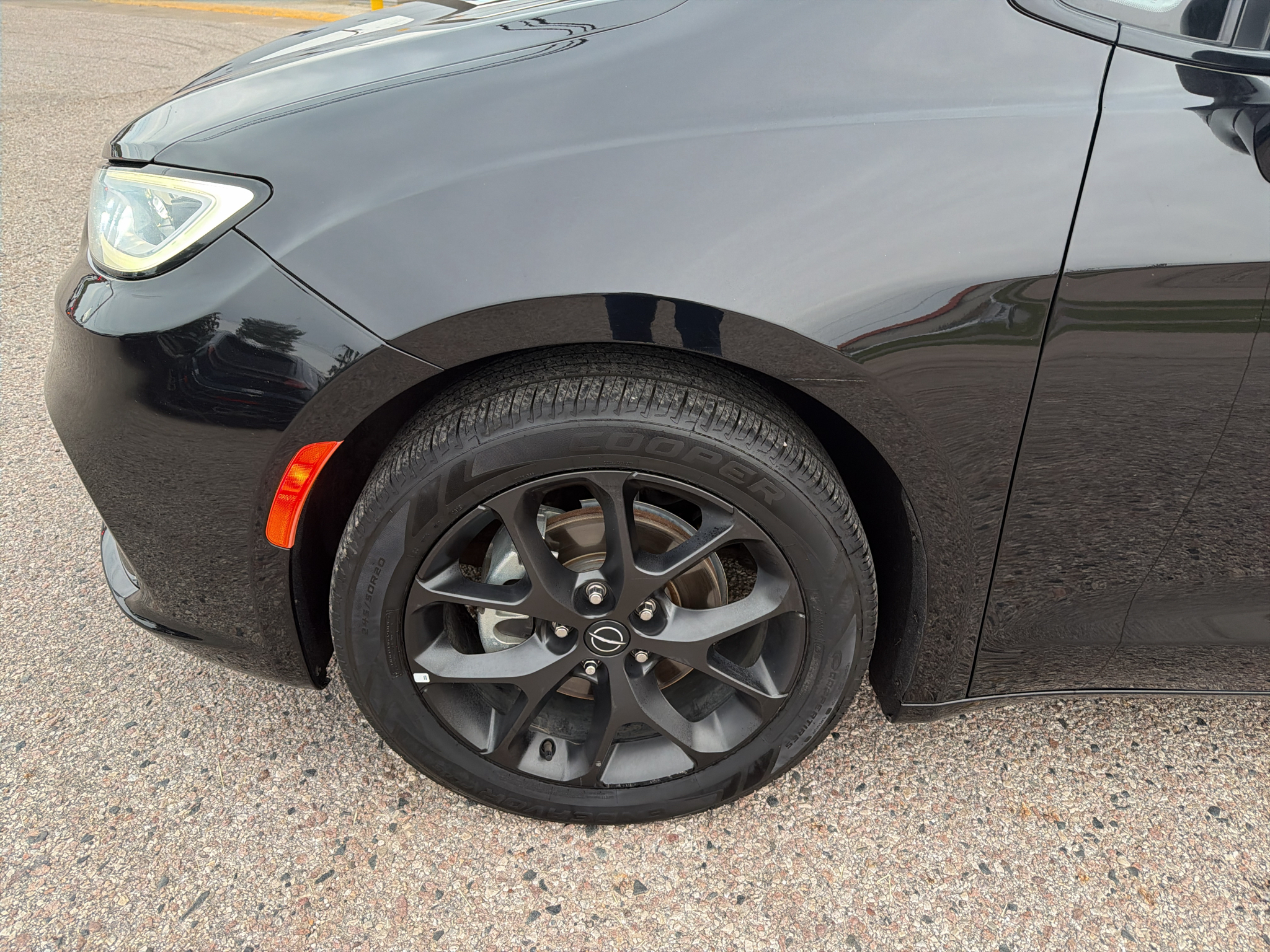Used 2025 Chrysler Pacifica Limited