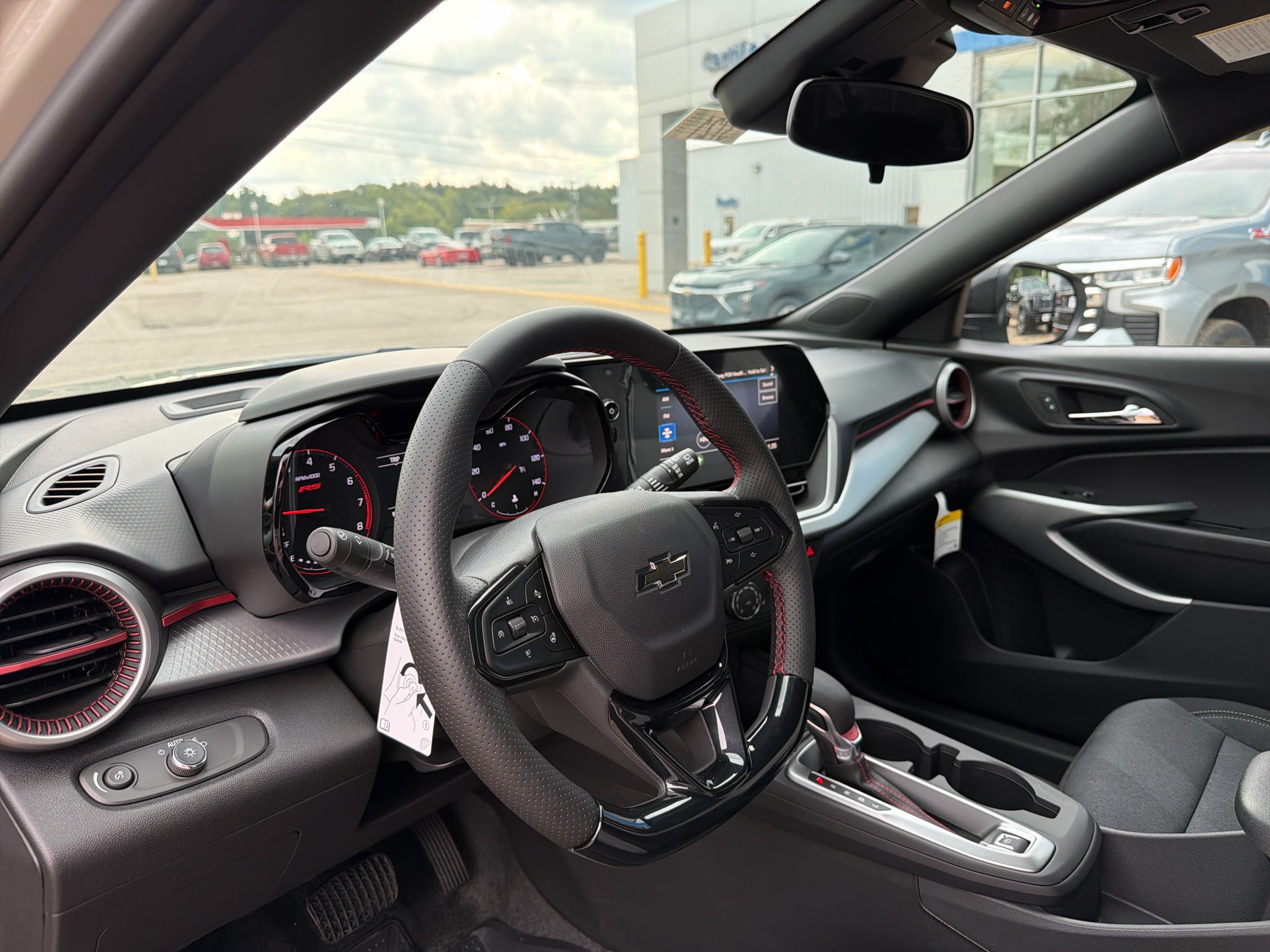 2026 Chevrolet Trax RS - Photo 28