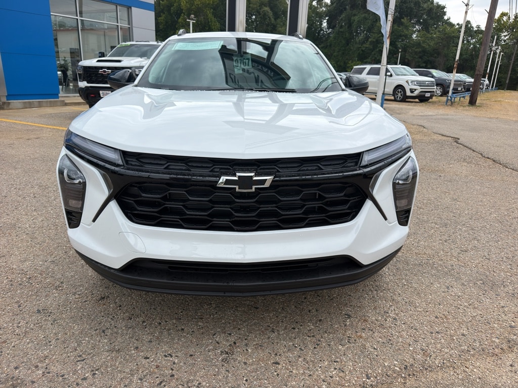 2026 Chevrolet Trax LT - Photo 14