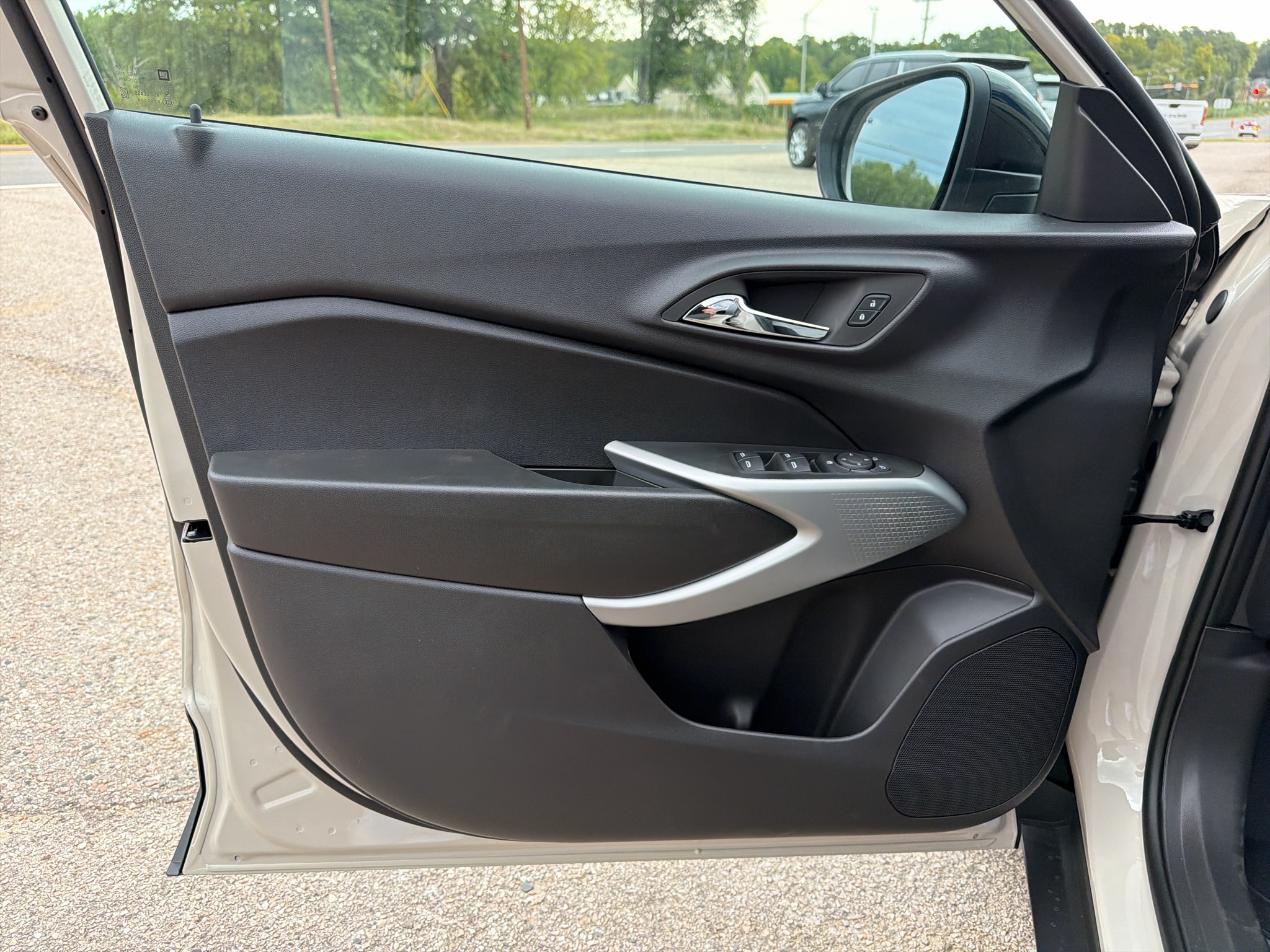 2026 Chevrolet Trax RS - Photo 25