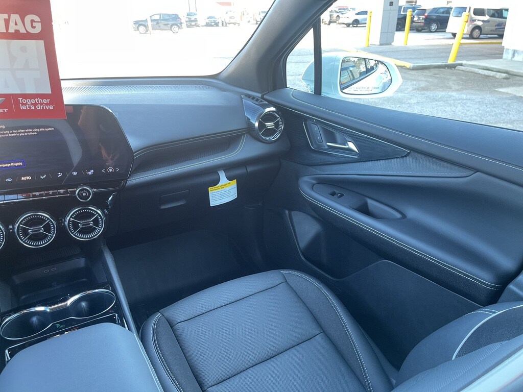 2025 Chevrolet Blazer EV LT - Photo 16