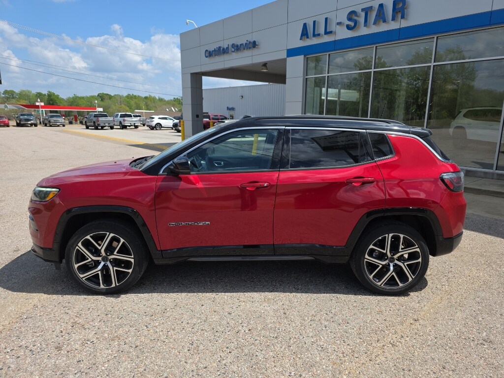 Used 2025 Jeep Compass Limited