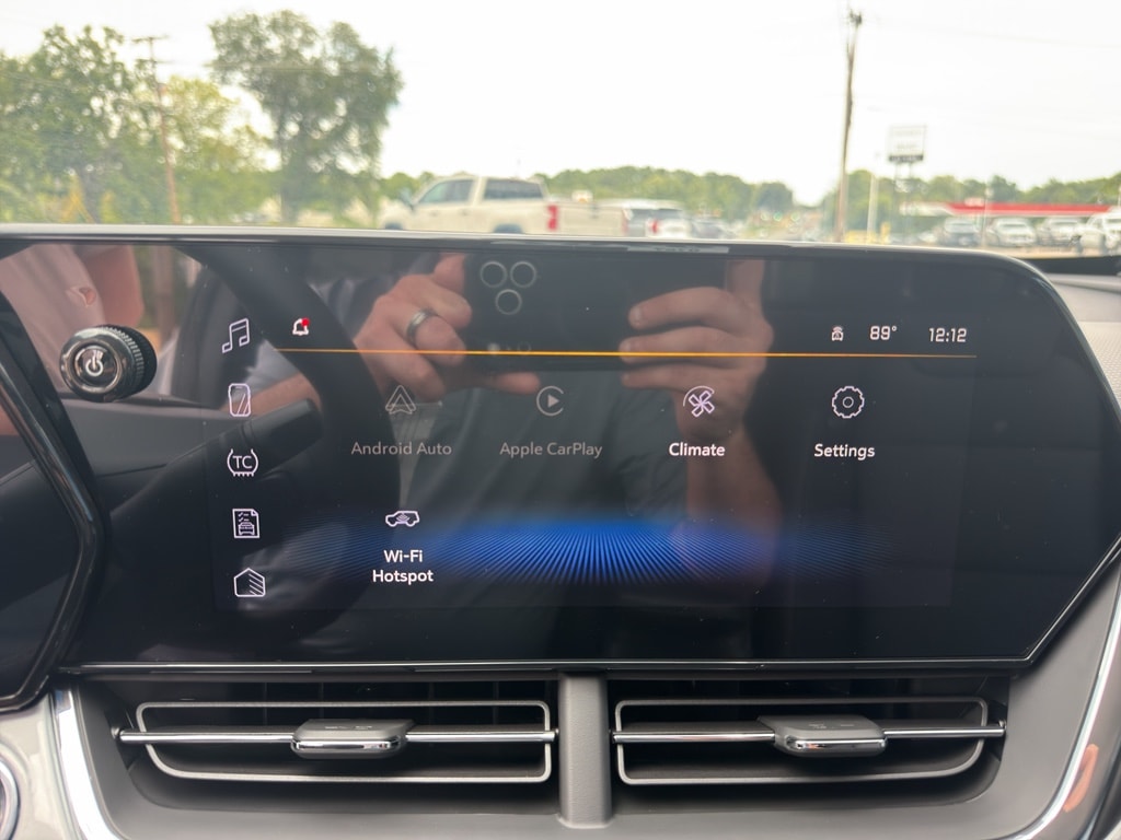 2026 Chevrolet Trax LT - Photo 18