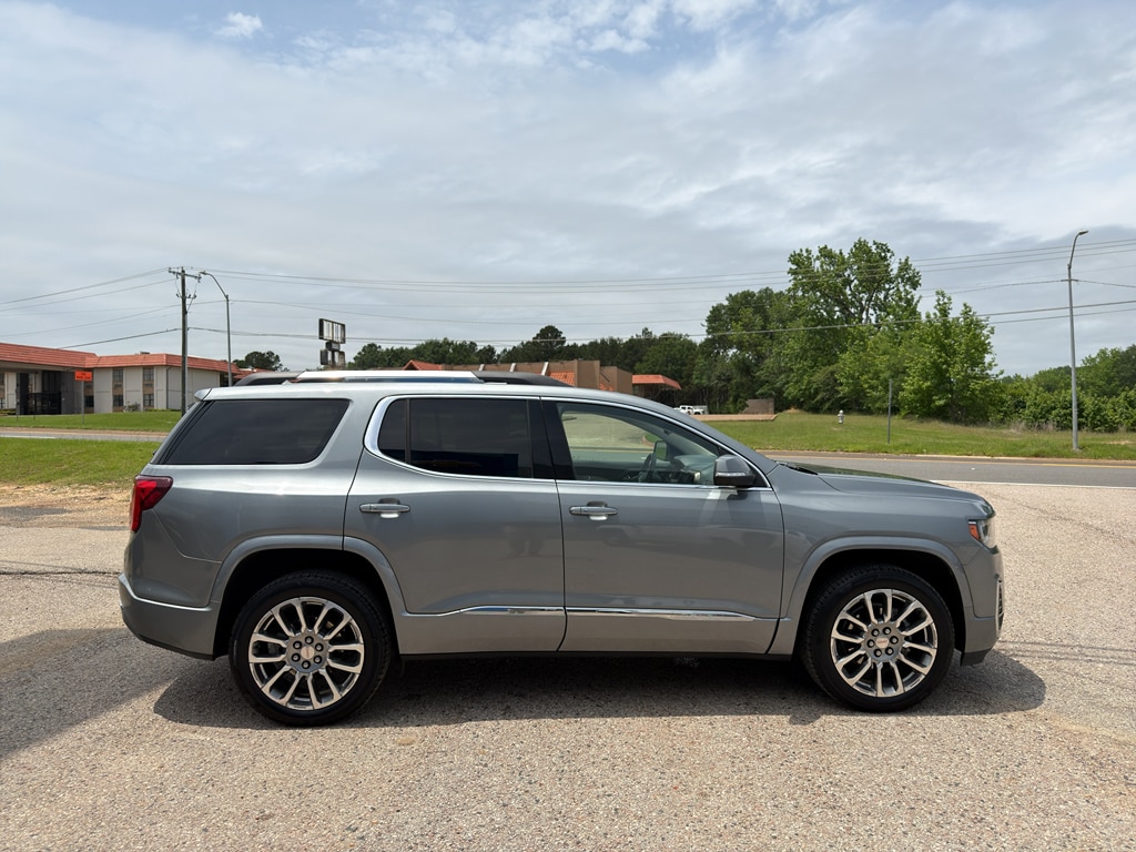 2023 GMC Acadia Denali - Photo 13