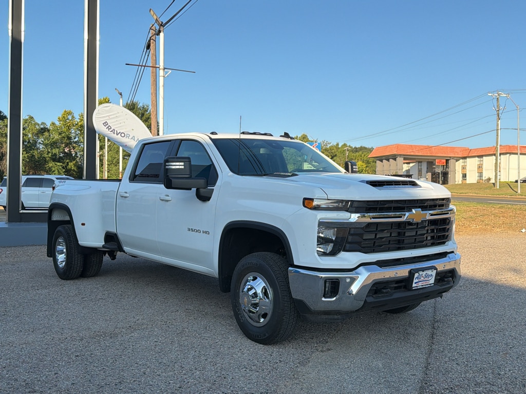 2026 Chevrolet Silverado 3500 HD LT - Photo 14