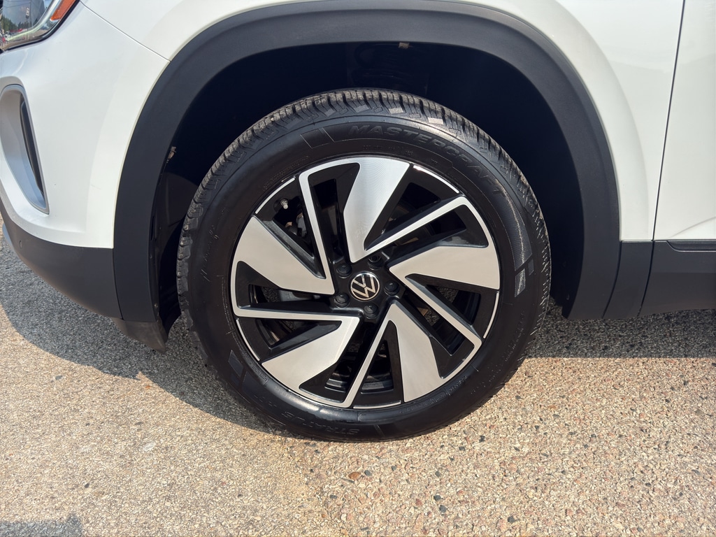 Used 2024 Volkswagen Atlas 2.0T SE w/Technology