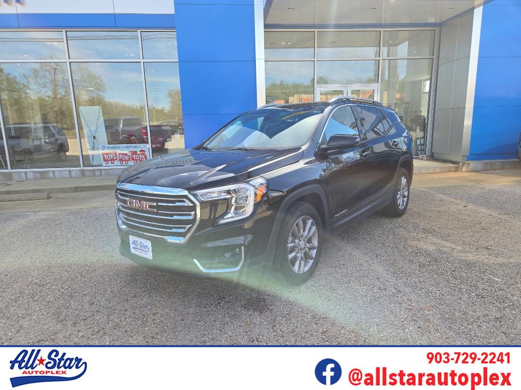 2024 GMC Terrain SLT's photo