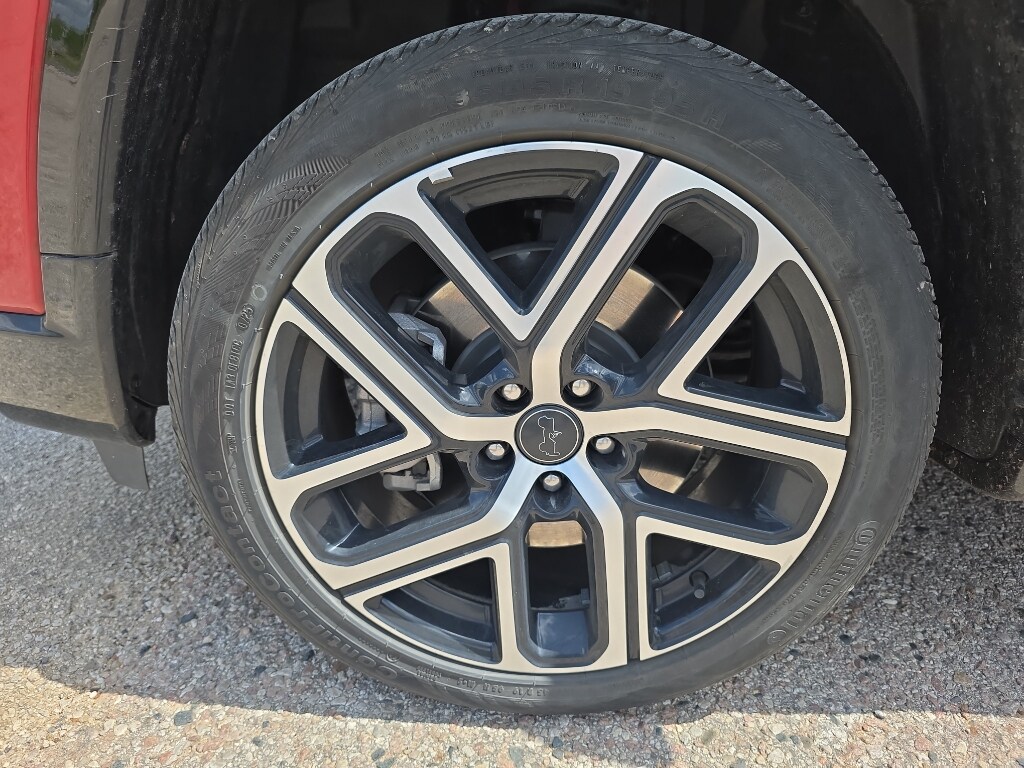 Used 2025 Jeep Compass Limited