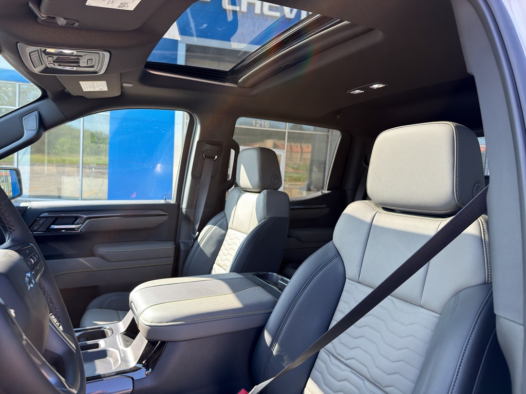 2026 Chevrolet Silverado 1500 ZR2 - Photo 25