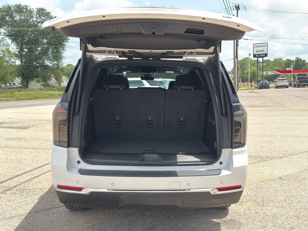 2025 Chevrolet Tahoe LT - Photo 8