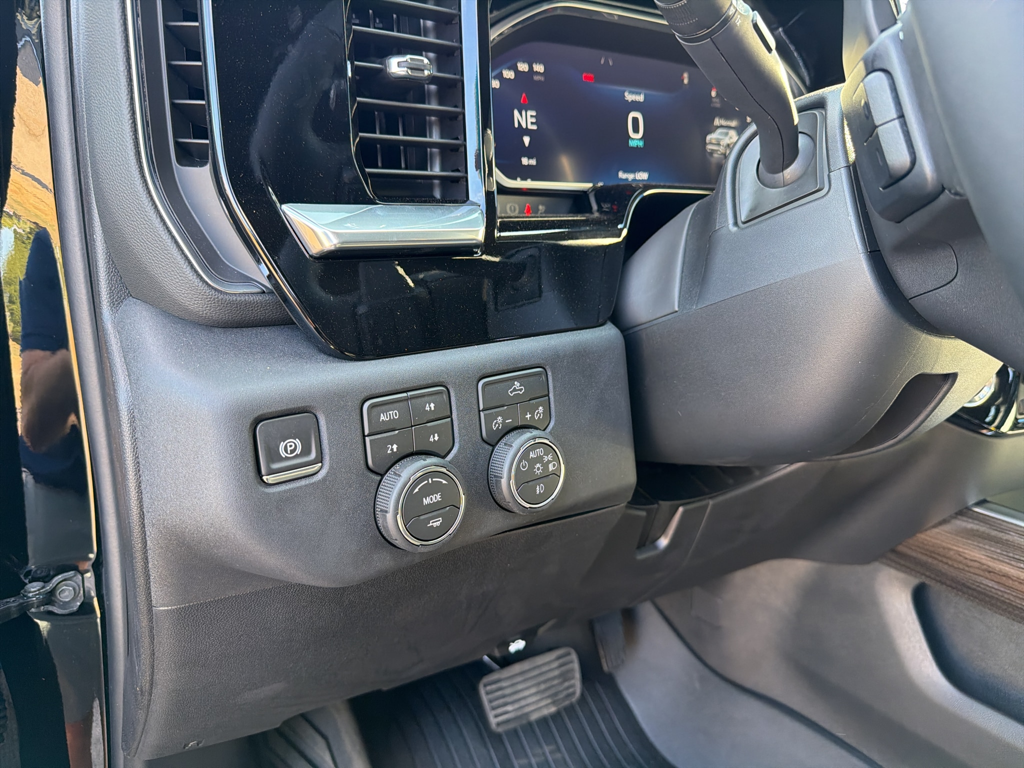 2026 Chevrolet Silverado 1500 RST - Photo 26