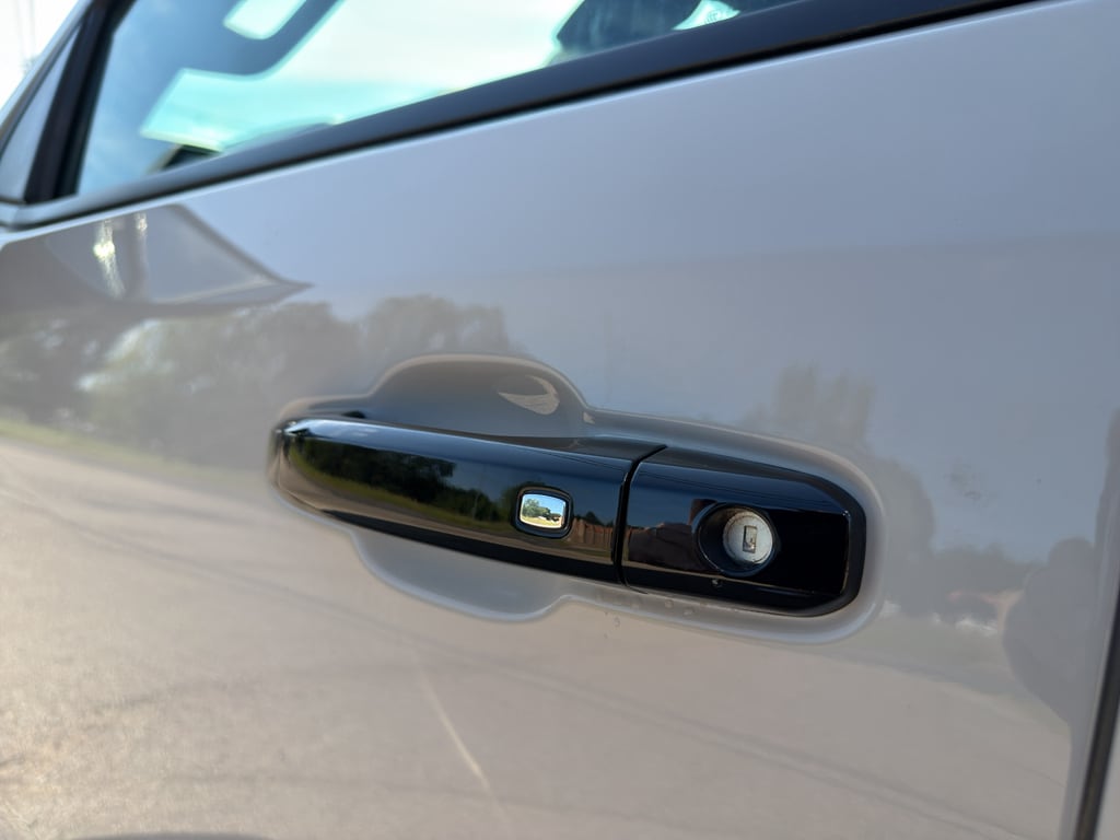 2026 Chevrolet Silverado 1500 ZR2 - Photo 22