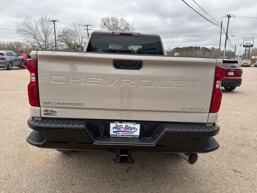 2026 Chevrolet Silverado 2500 HD Custom - Photo 9