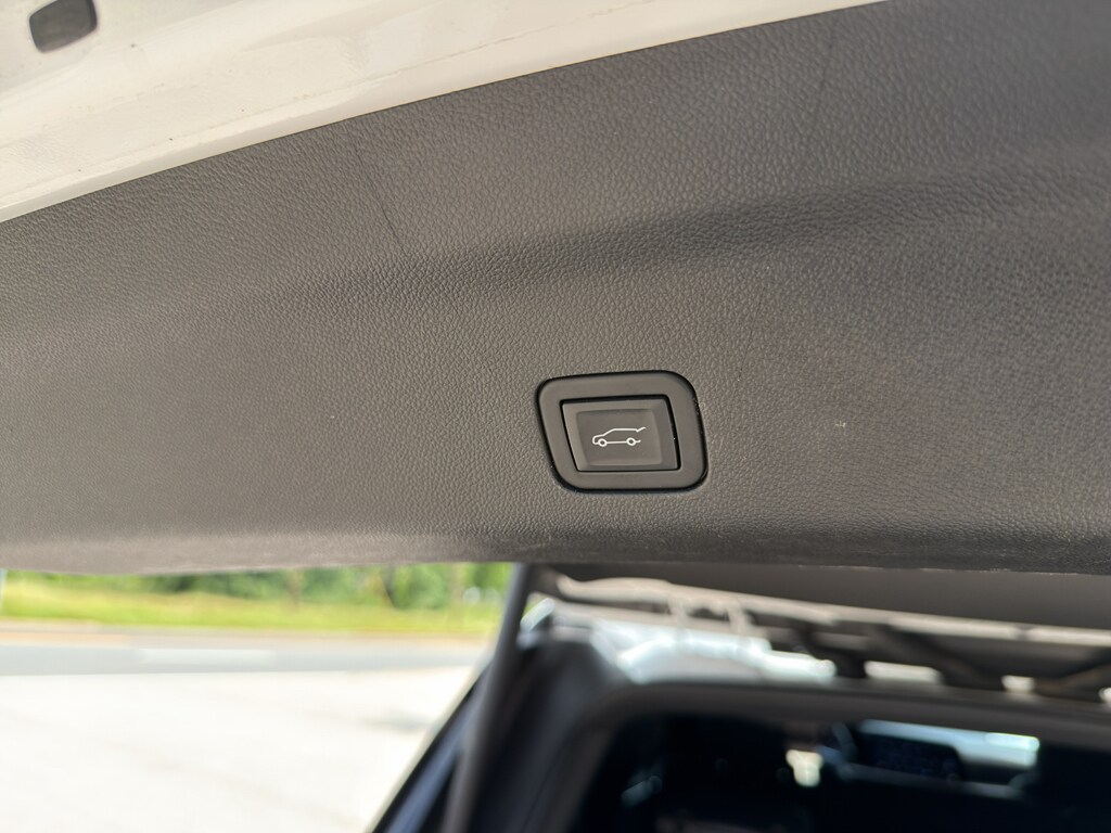2025 Chevrolet Tahoe LT - Photo 10