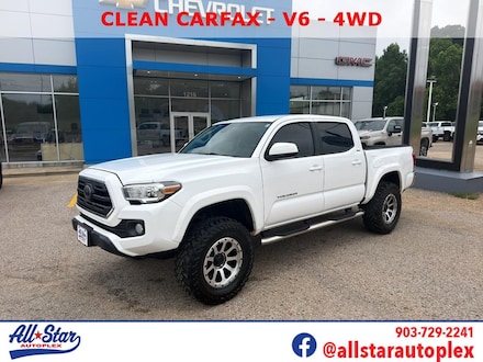 2018 Toyota Tacoma SR5 V6 Truck