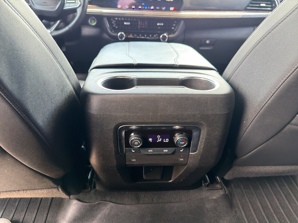2025 Chevrolet Tahoe LT - Photo 18