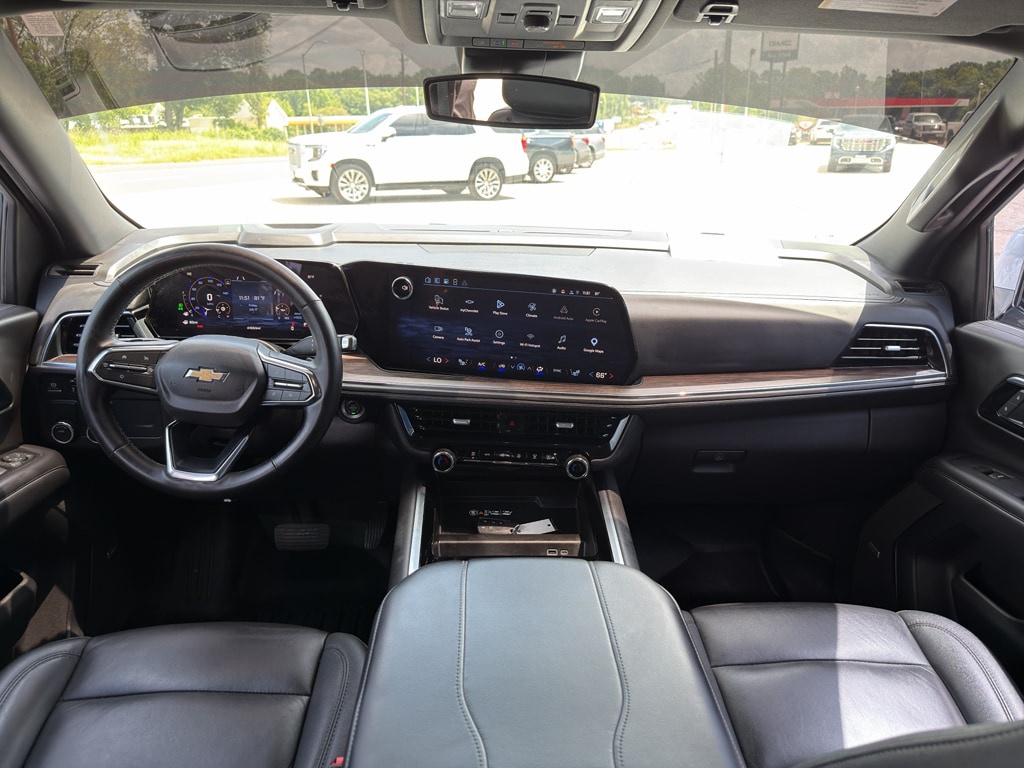 2025 Chevrolet Tahoe LT - Photo 19