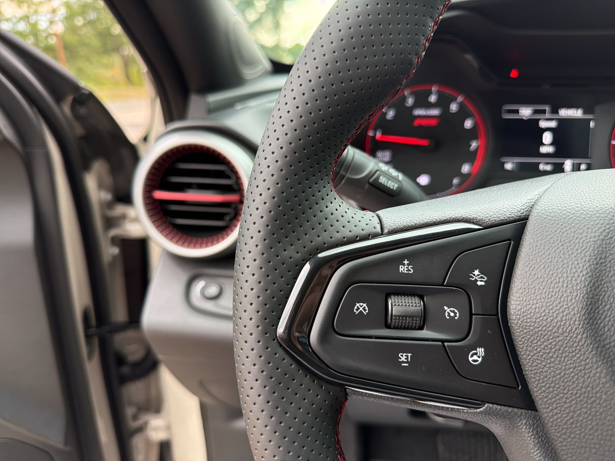2026 Chevrolet Trax RS - Photo 32