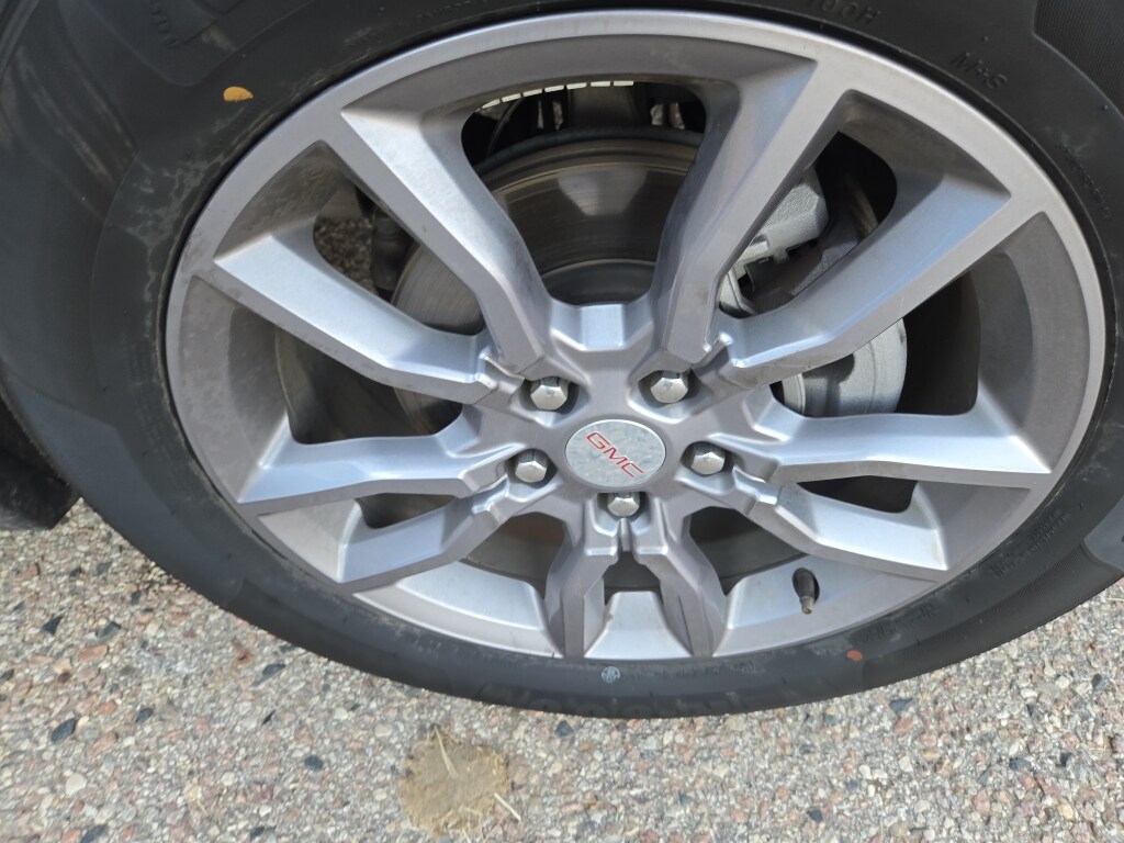 2024 Gmc Terrain SLT photo 4