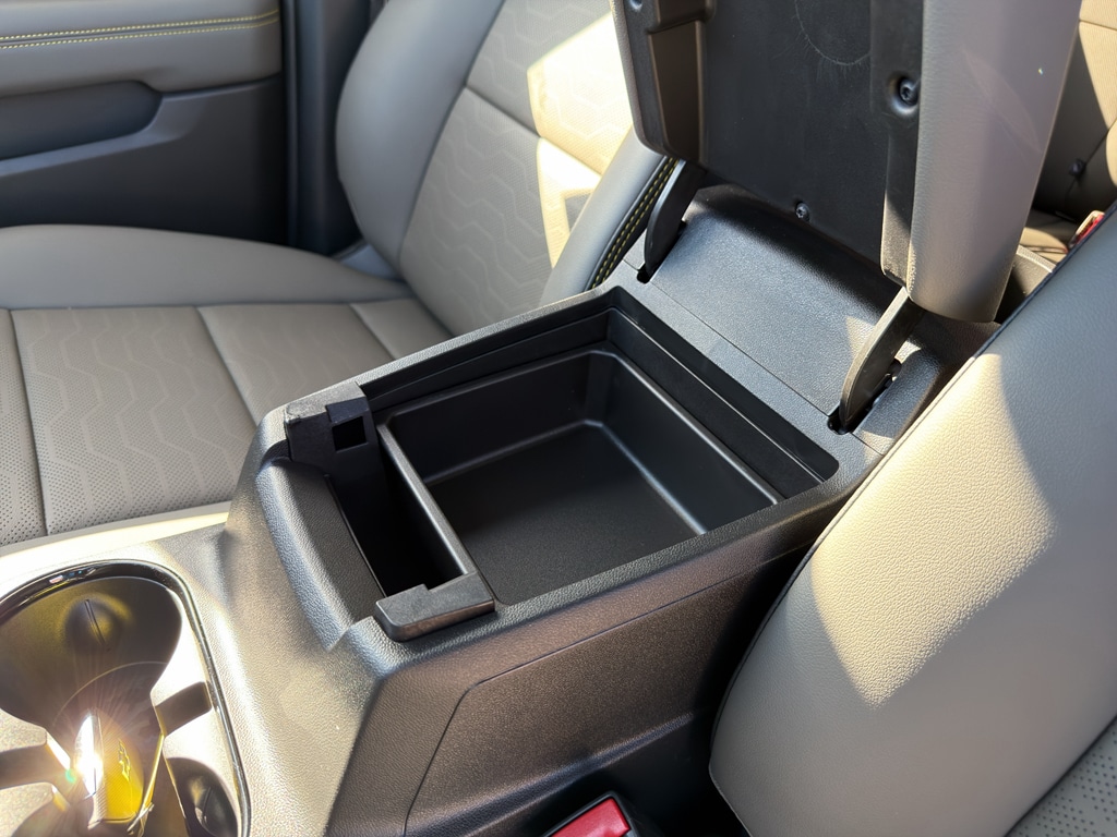 2026 Chevrolet Colorado ZR2 - Photo 37