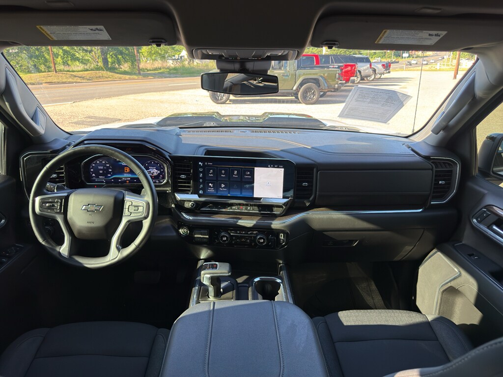 2024 Chevrolet Silverado 1500 LT Trail Boss - Photo 9