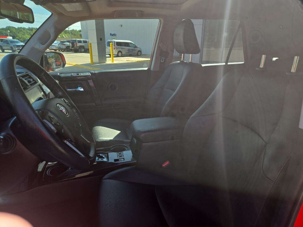 2023 Toyota 4Runner TRD Pro photo 2