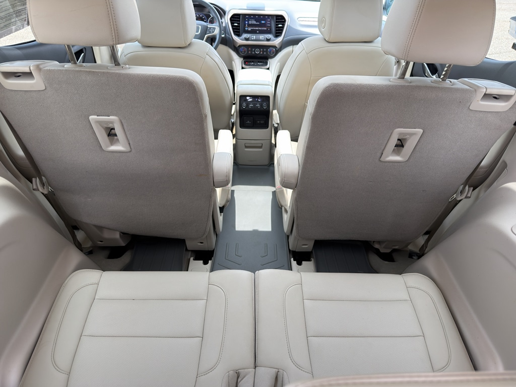 2023 GMC Acadia Denali - Photo 8