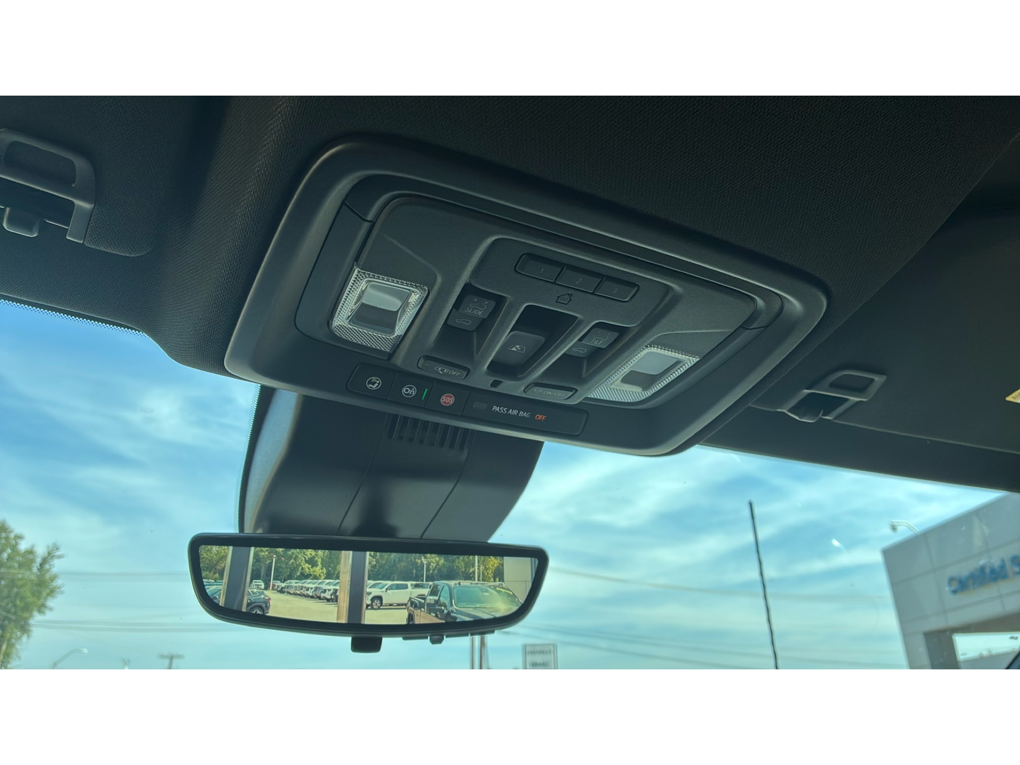 2026 Chevrolet Silverado 2500 HD ZR2 - Photo 39