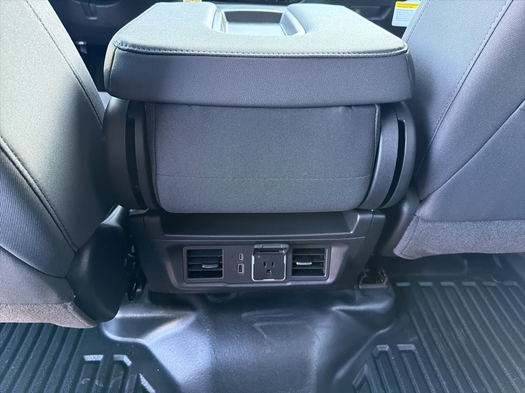 2026 Chevrolet Silverado 3500 HD LT - Photo 18