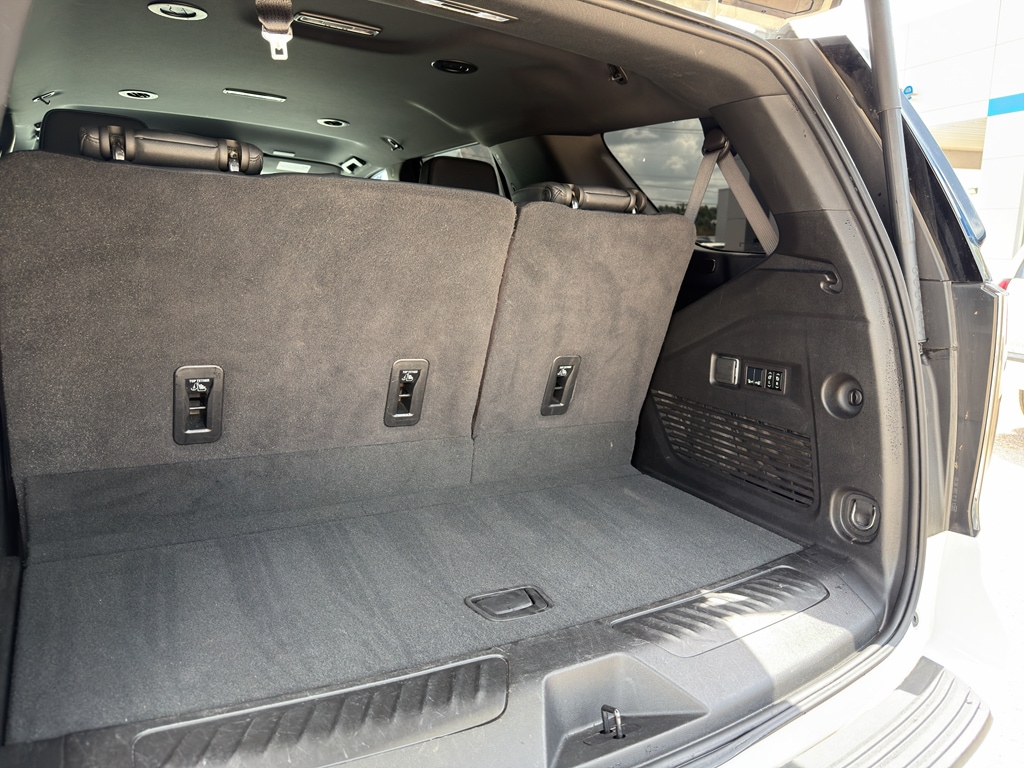 2025 Chevrolet Tahoe LT - Photo 9