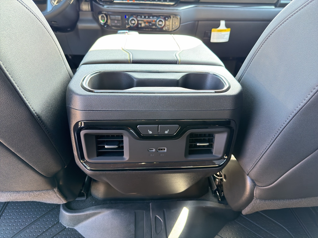 2026 Chevrolet Silverado 1500 ZR2 - Photo 20