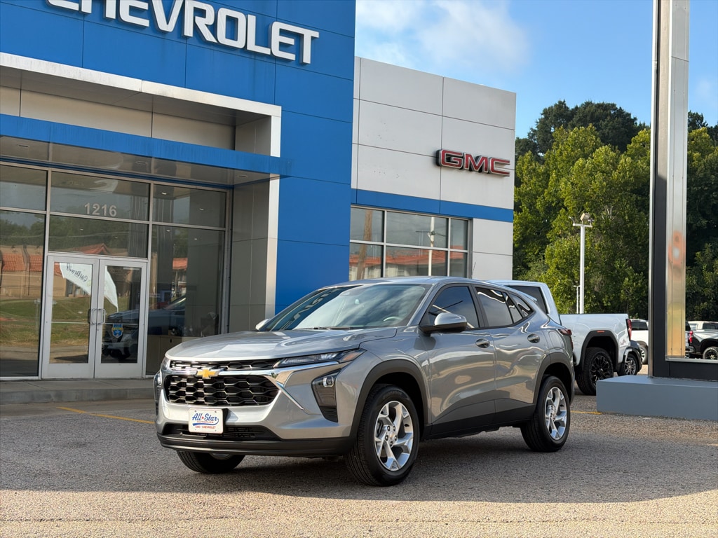 2026 Chevrolet Trax LS - Photo 15