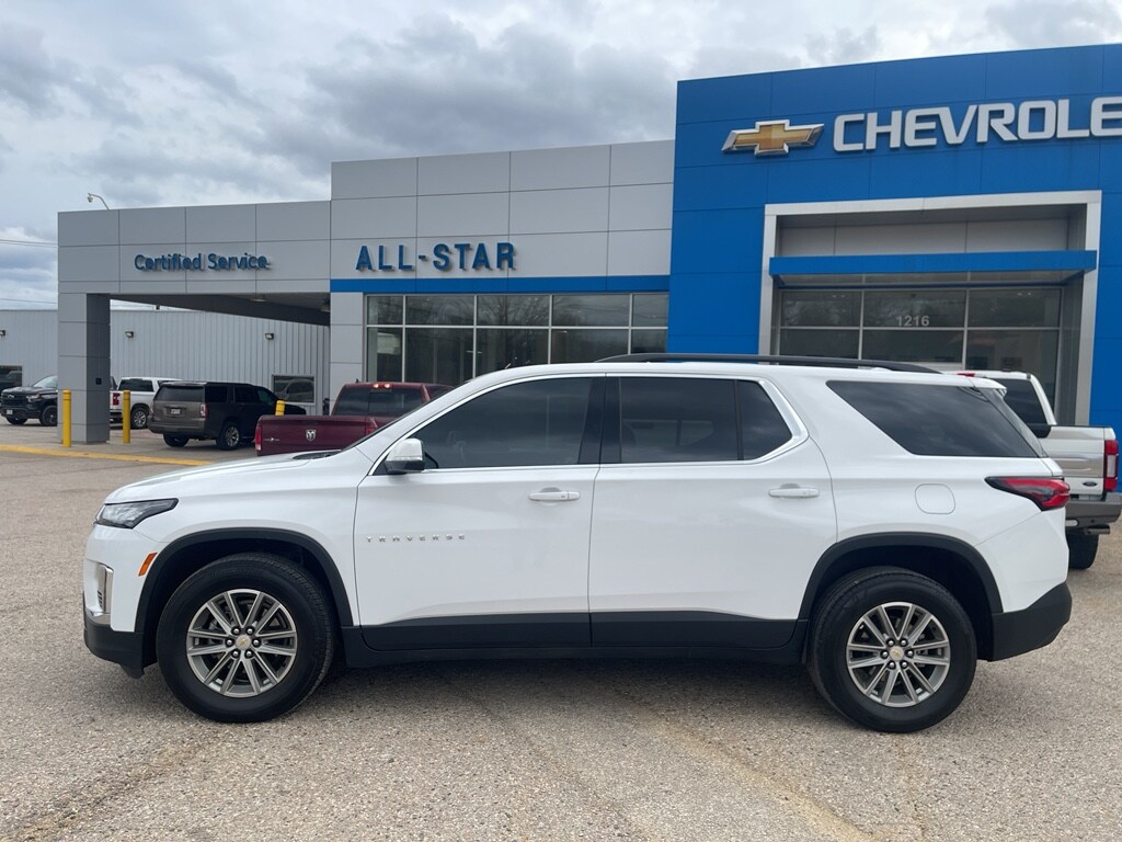 Used 2023 Chevrolet Traverse LT Leather SUV