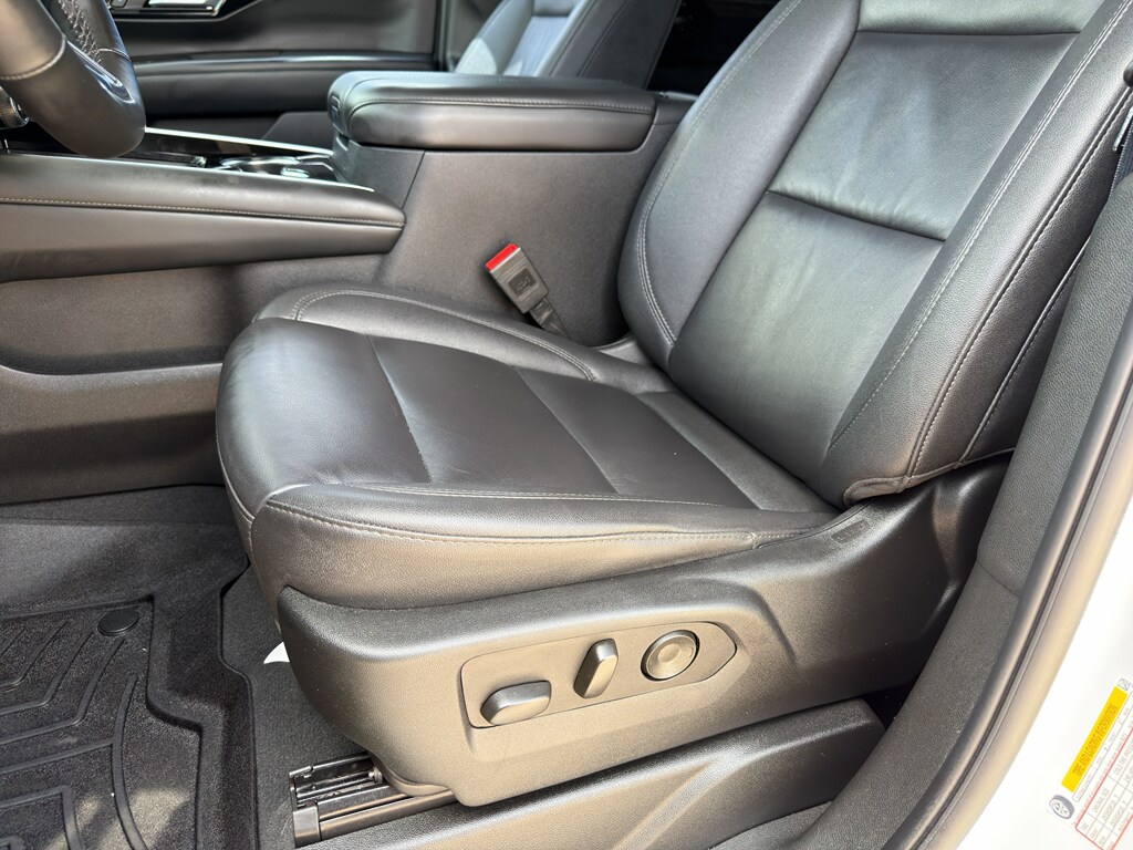 2025 Chevrolet Tahoe LT - Photo 21