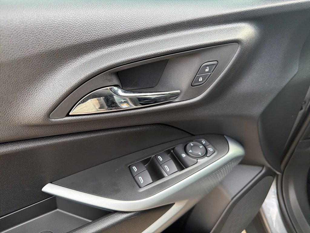 2026 Chevrolet Trax LS - Photo 36