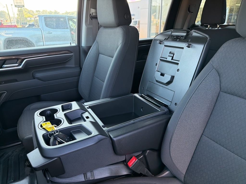 2026 Chevrolet Silverado 3500 HD LT - Photo 39