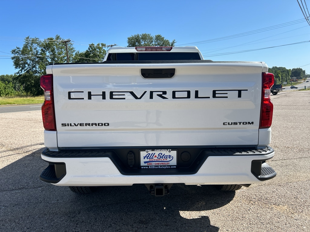 2026 Chevrolet Silverado 1500 Custom - Photo 14
