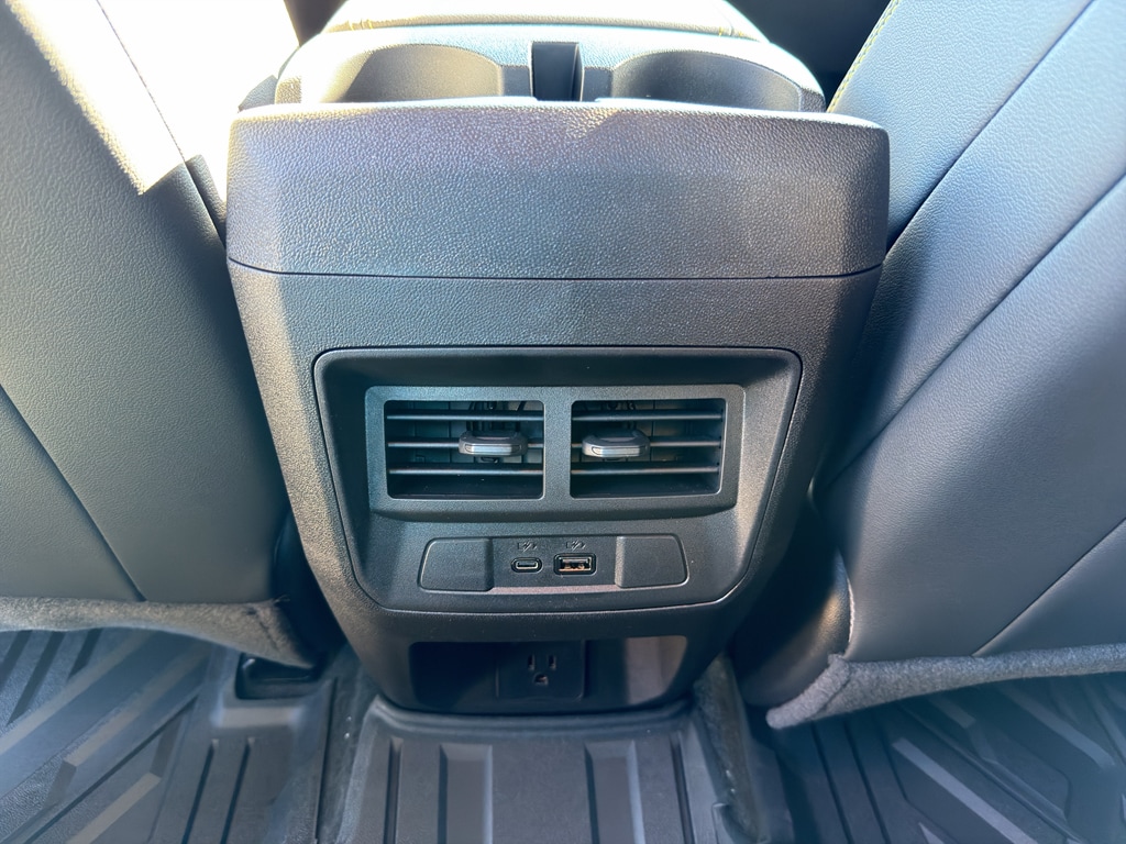 2026 Chevrolet Colorado ZR2 - Photo 18