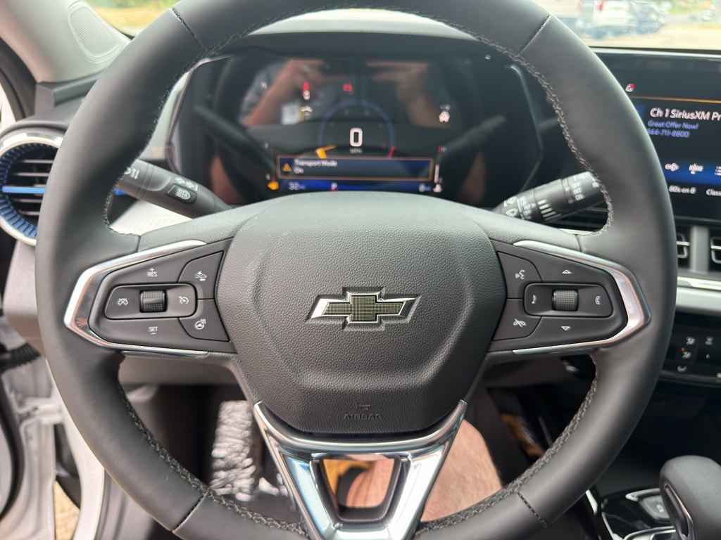 2026 Chevrolet Trax LT - Photo 17