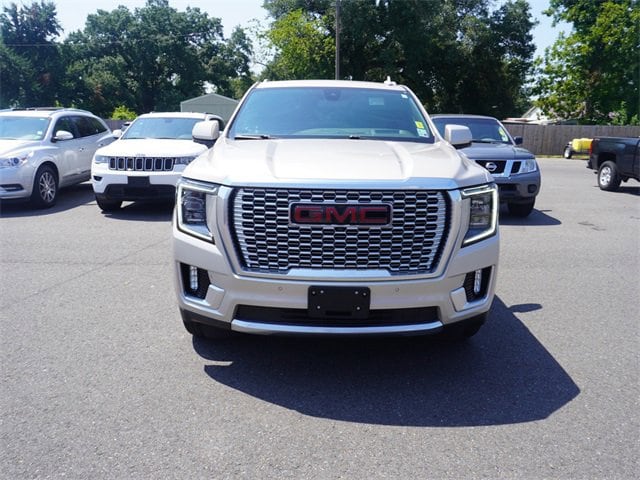 Used 2021 GMC Yukon XL Denali with VIN 1GKS1JKL8MR408576 for sale in Sulphur, LA