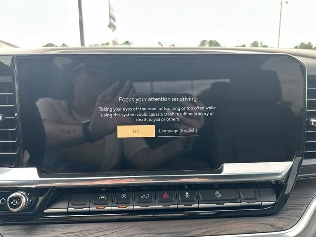 2026 GMC Sierra 1500 SLT - Photo 10
