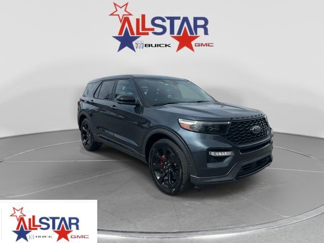 2022 Ford Explorer ST's photo