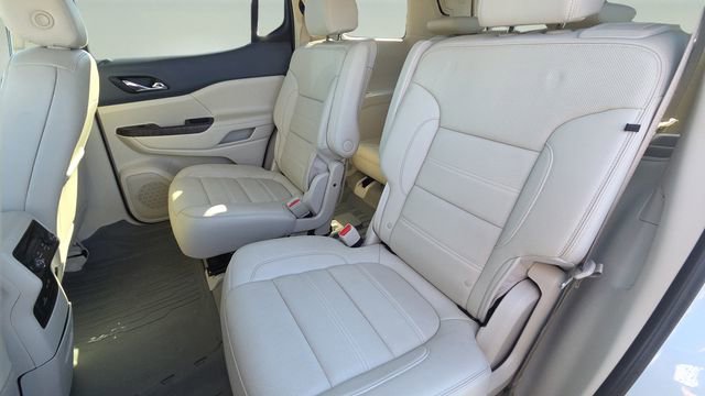 2023 GMC Acadia Denali - Photo 37