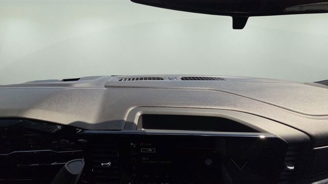 2024 GMC Sierra 1500 Elevation - Photo 10